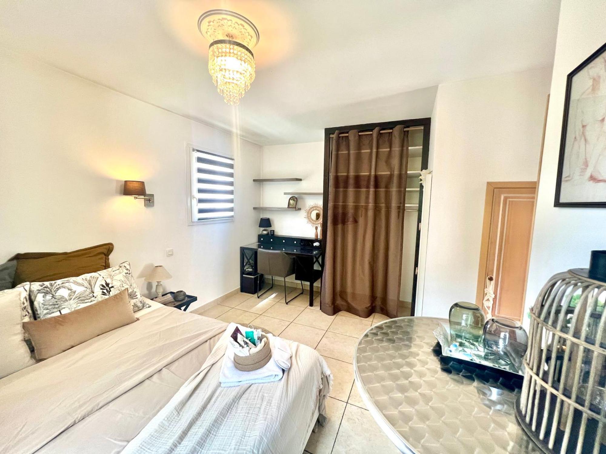 Chambre Au Calme L Jardin I Tram L Grenoble Nord St Egreve Сент-Эгрев Экстерьер фото